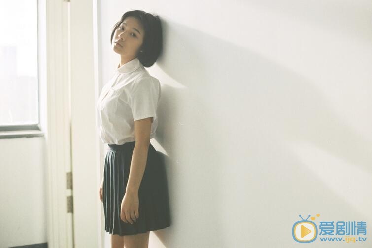 鲁照华学生服写真 鲁照华高清写真_鲁照华高清剧照