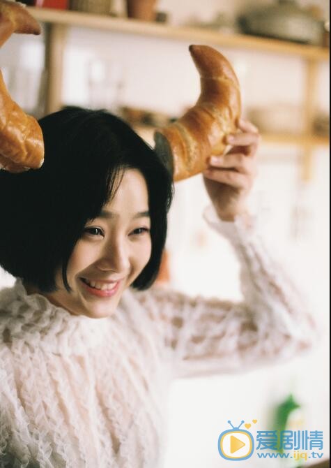 鲁照华笑面如花写真 鲁照华高清写真_鲁照华高清剧照