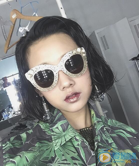 鲁照华冷艳写真 鲁照华高清写真_鲁照华高清剧照