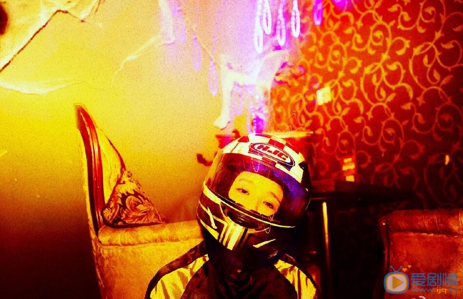 鲁照华冷艳写真 鲁照华高清写真_鲁照华高清剧照