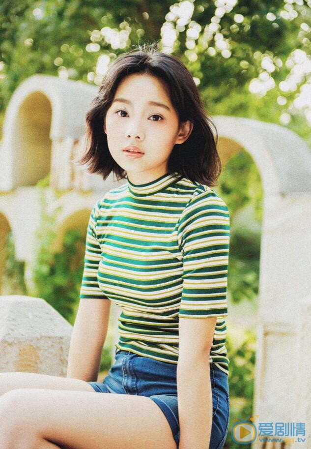 鲁照华夏日写真 鲁照华高清写真_鲁照华高清剧照