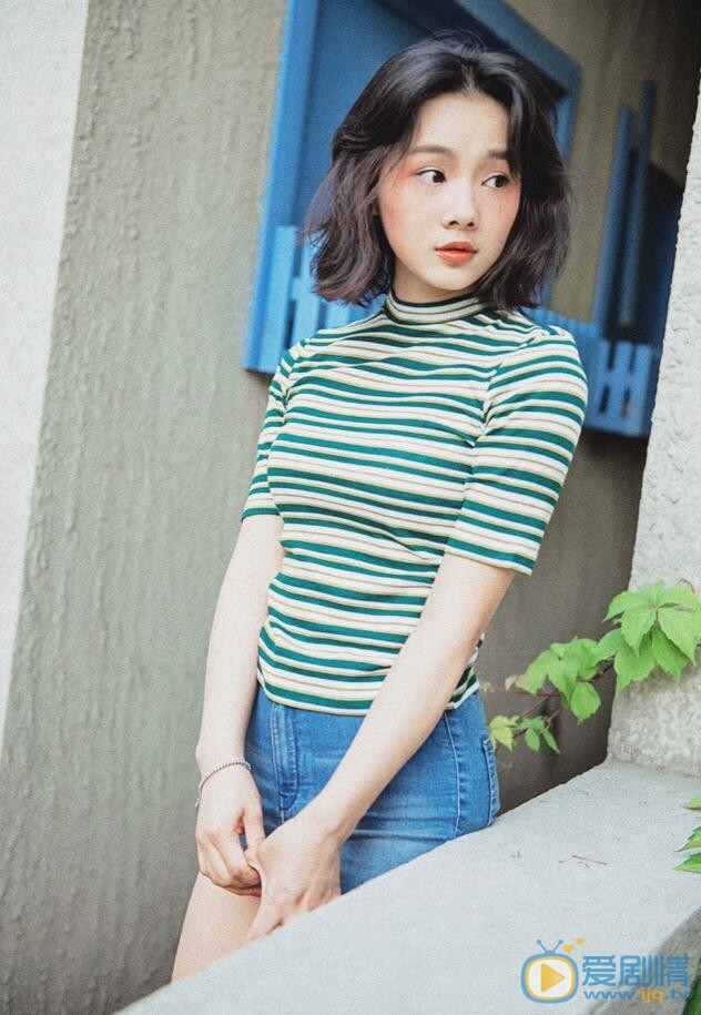 鲁照华夏日写真 鲁照华高清写真_鲁照华高清剧照