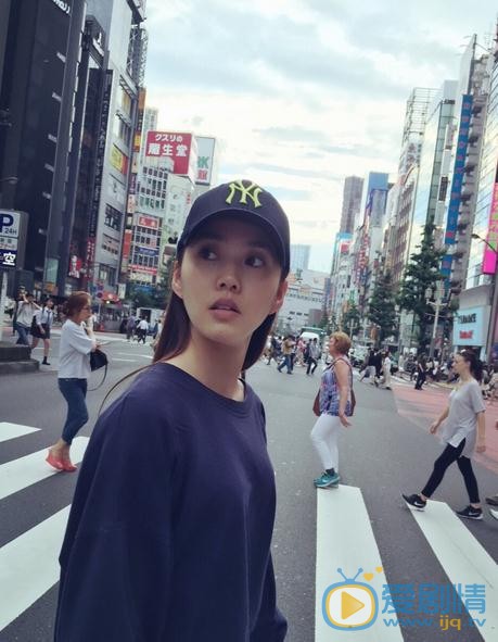 李宜儒街拍 李宜儒高清写真_李宜儒高清剧照