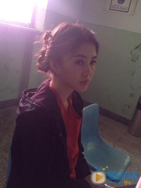 李宜儒片场照 李宜儒高清写真_李宜儒高清剧照