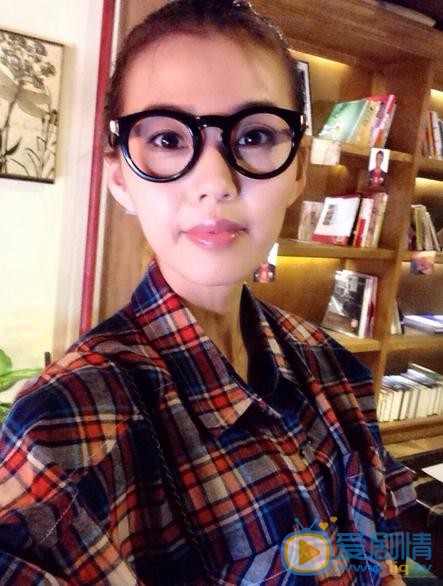 李宜儒生活照 李宜儒高清写真_李宜儒高清剧照