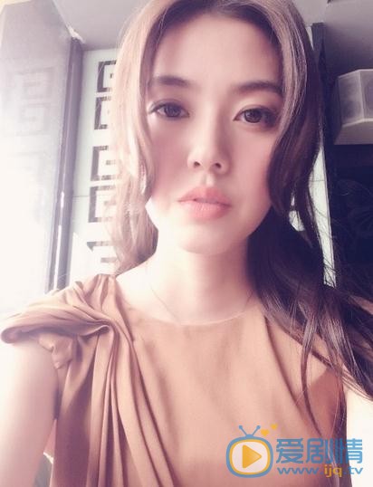李宜儒生活照 李宜儒高清写真_李宜儒高清剧照