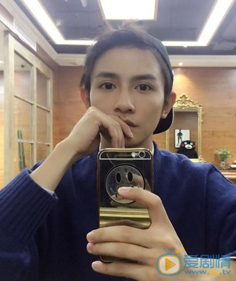 黄靖翔生活照 黄靖翔高清写真_黄靖翔高清剧照
