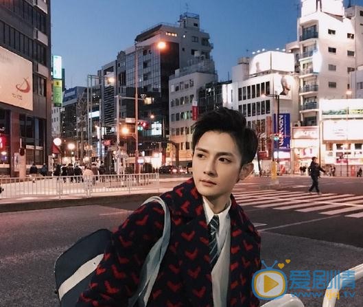 黄靖翔生活照 黄靖翔高清写真_黄靖翔高清剧照