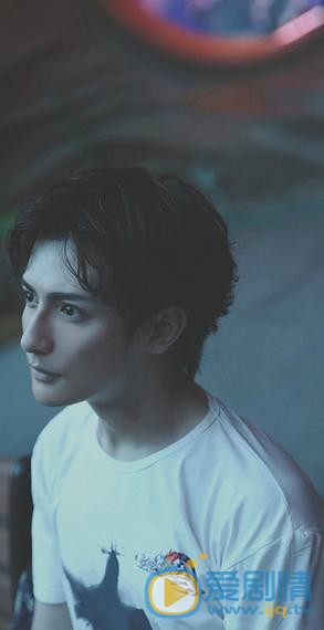 黄靖翔海底世界写真 黄靖翔高清写真_黄靖翔高清剧照