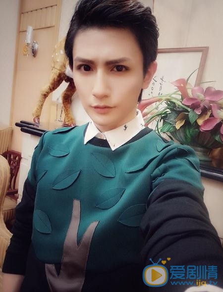 黄靖翔生活照 黄靖翔高清写真_黄靖翔高清剧照
