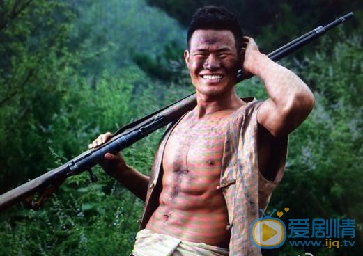 谢孟伟《我要当红兵》剧照 谢孟伟高清写真_谢孟伟高清剧照