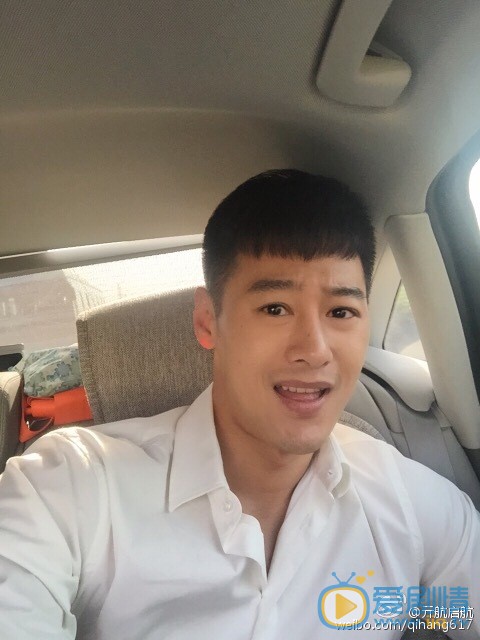 亓航搞怪表情包 亓航高清写真_亓航高清剧照