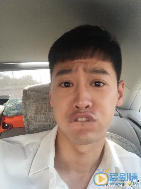 亓航搞怪表情包 亓航高清写真_亓航高清剧照