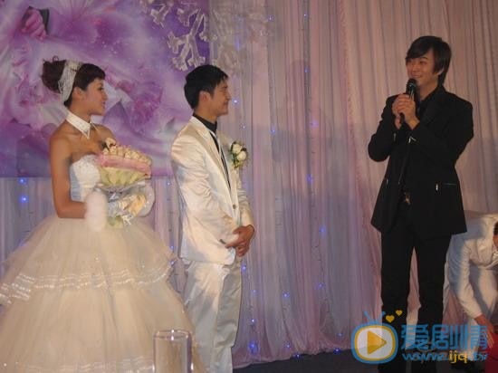 田亮和叶一茜结婚照 田亮高清写真_田亮高清剧照
