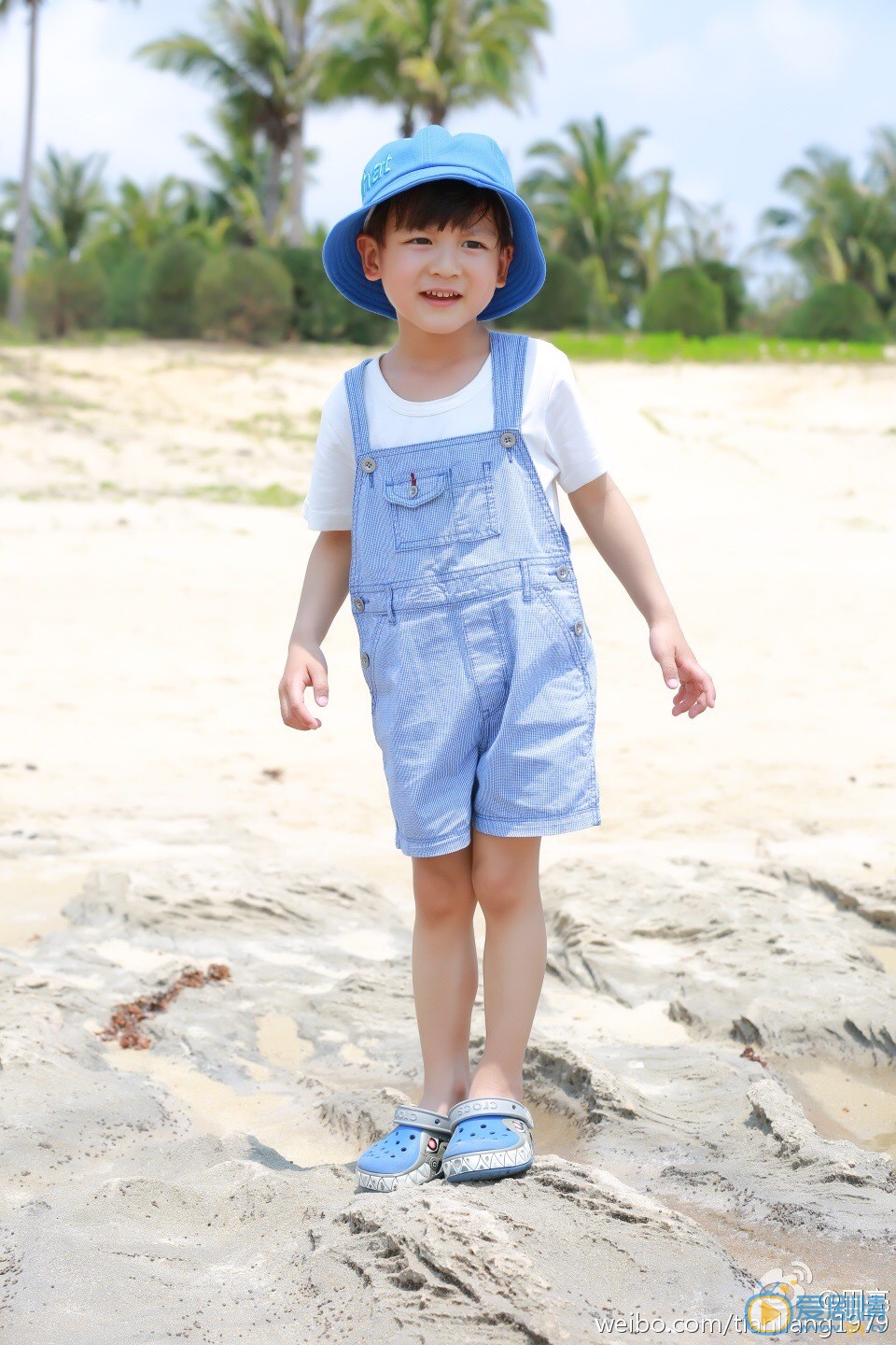 田亮儿子田宸羽 田亮高清写真_田亮高清剧照