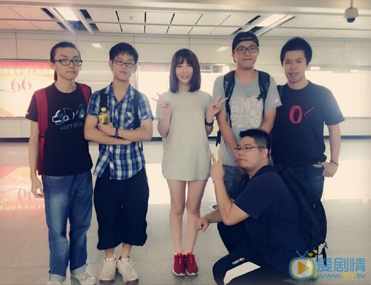马剑越合照 马剑越高清写真_马剑越高清剧照