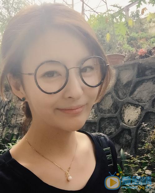杨紫彤生活照 杨紫彤高清写真_杨紫彤高清剧照