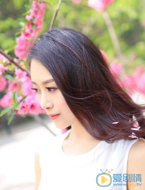 马小茜街拍写真 马小茜高清写真_马小茜高清剧照