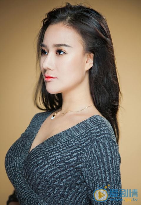 潘思羽红唇写真 潘思羽高清写真_潘思羽高清剧照