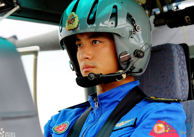 陈奕龙军官照 陈奕龙高清写真_陈奕龙高清剧照