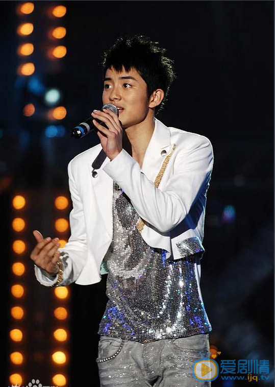 陈奕龙《加油好男儿》比赛照 陈奕龙高清写真_陈奕龙高清剧照
