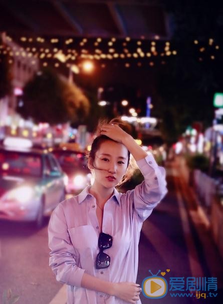 高洋夜色街拍 高洋高清写真_高洋高清剧照