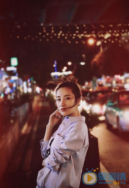 高洋夜色街拍 高洋高清写真_高洋高清剧照