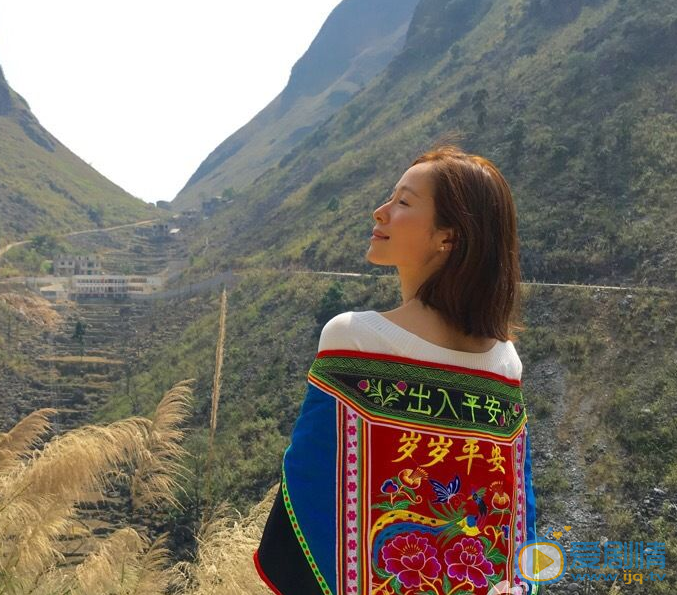 江一燕公益活动照 江一燕高清写真_江一燕高清剧照
