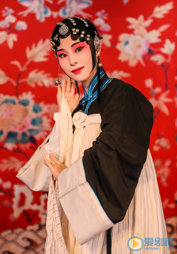 江一燕《我们来了》节目照 江一燕高清写真_江一燕高清剧照