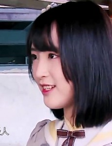 我们十七岁给兄弟团发船票的美女是谁？GNZ48是什么样的组合？