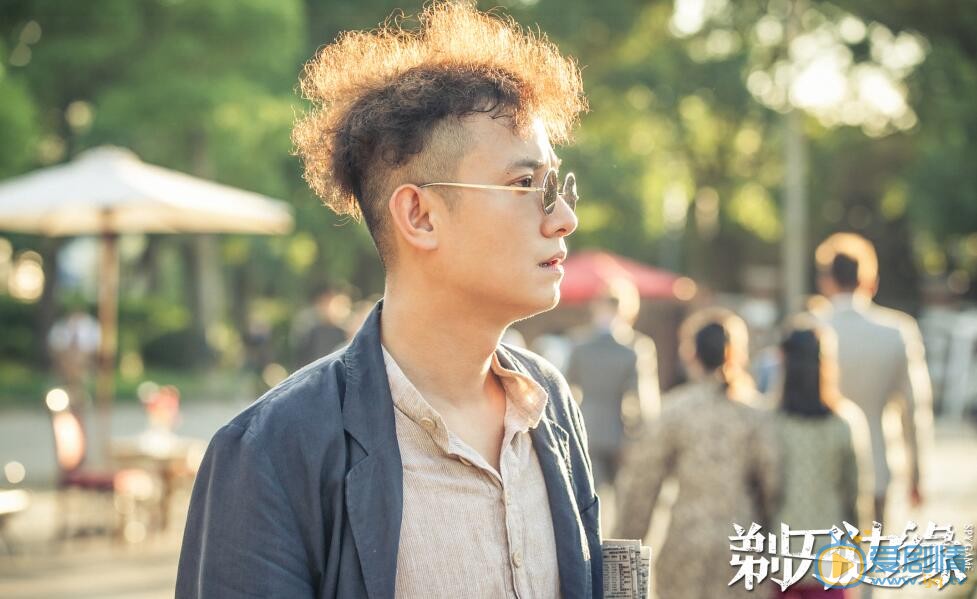 文章《剃刀边缘》剧照 文章高清写真_文章高清剧照