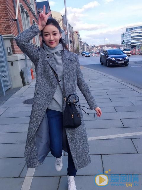 李眸生活照 李眸高清写真_李眸高清剧照