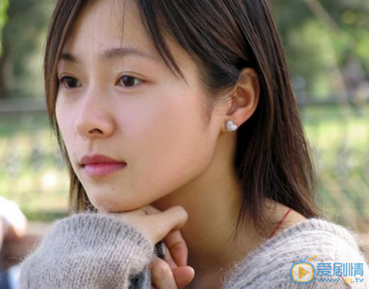 江一燕《我们无处安放的青春》剧照 江一燕高清写真_江一燕高清剧照