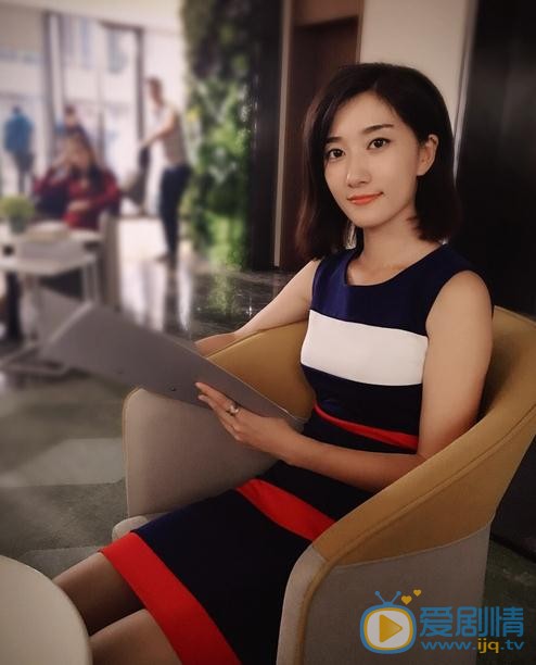 白茹生活照 白茹高清写真_白茹高清剧照