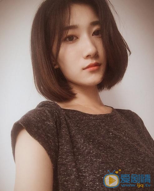 白茹生活照 白茹高清写真_白茹高清剧照