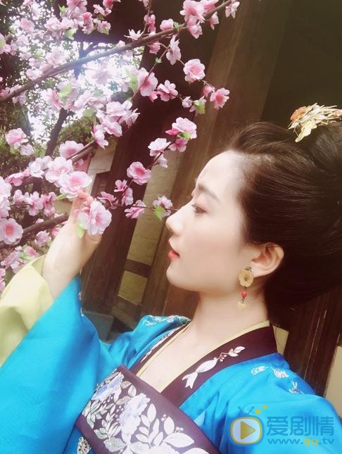 白茹片场照 白茹高清写真_白茹高清剧照