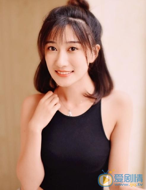 白茹休闲写真 白茹高清写真_白茹高清剧照