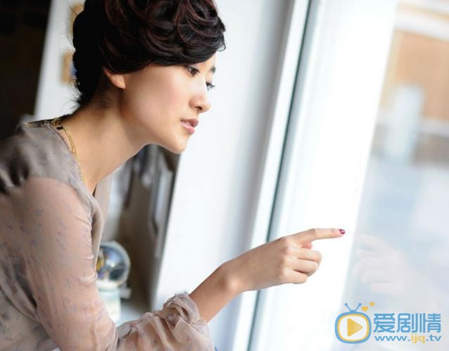 白茹街拍写真 白茹高清写真_白茹高清剧照
