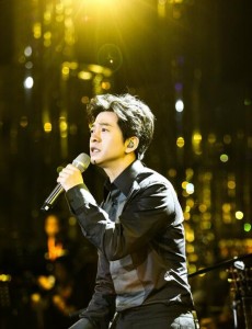 歌手李健为《父亲写的散文诗》重新写了段歌词，好听且养耳！