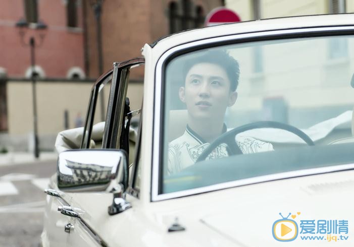 黄景瑜时尚街拍 黄景瑜高清写真_黄景瑜高清剧照