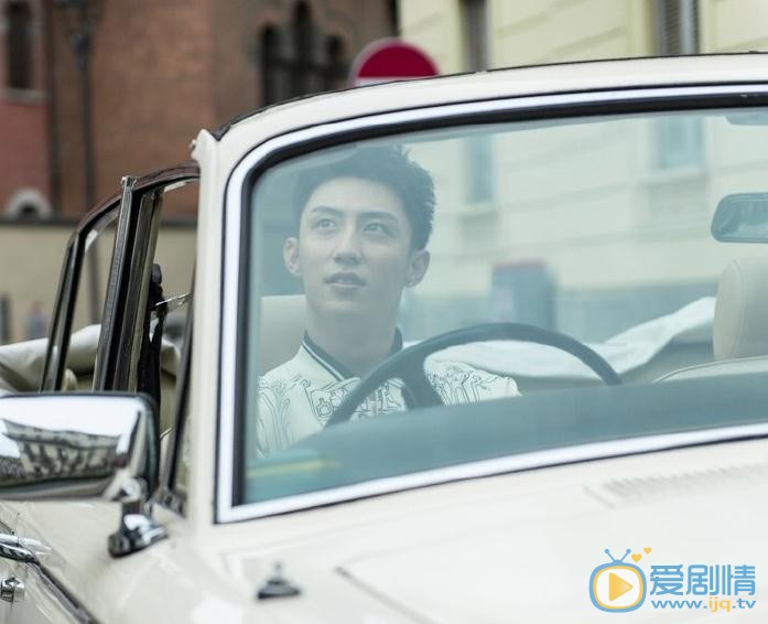 黄景瑜时尚街拍 黄景瑜高清写真_黄景瑜高清剧照