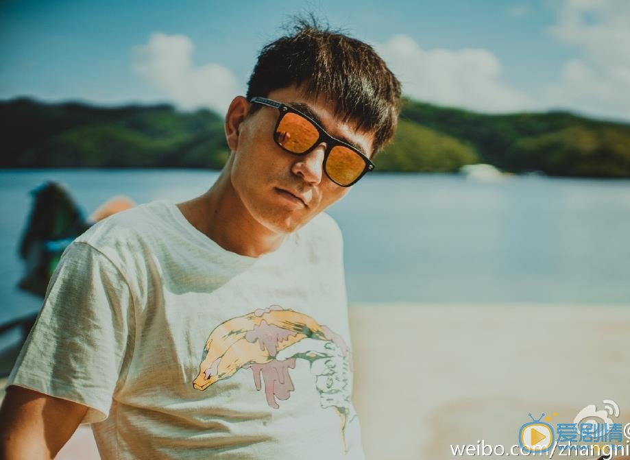 张宁江旅行街拍照 张宁江高清写真_张宁江高清剧照