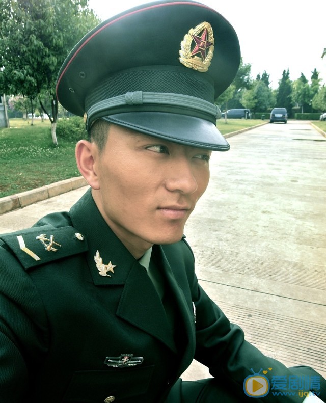 张宁江军装剧照合集 张宁江高清写真_张宁江高清剧照