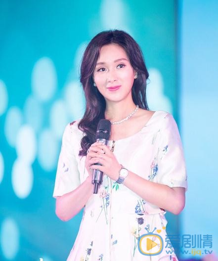 杨恭如活动照 杨恭如高清写真_杨恭如高清剧照