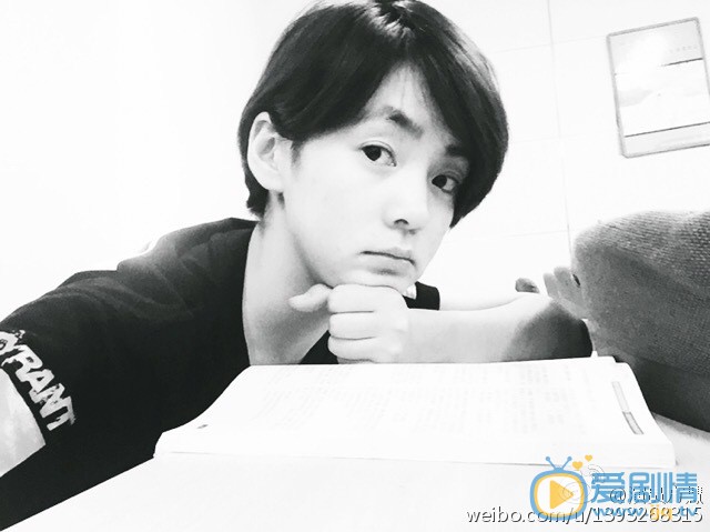 方慧帅气短发照 方慧高清写真_方慧高清剧照