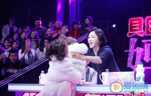 周嘉诚《妈妈咪呀》照 周嘉诚高清写真_周嘉诚高清剧照