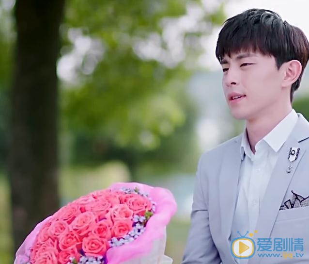 因为遇见你李云恺喜欢谁？李云恺喜欢张果果吗？