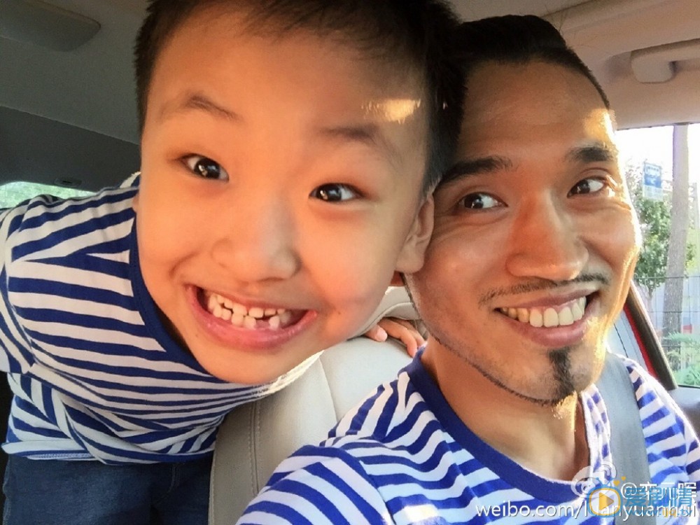 栾元晖逗逼表情包 栾元晖高清写真_栾元晖高清剧照