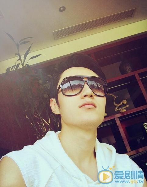 张鑫生活照 张鑫高清写真_张鑫高清剧照