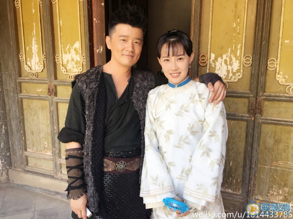 梁又琳全家福 梁又琳高清写真_梁又琳高清剧照